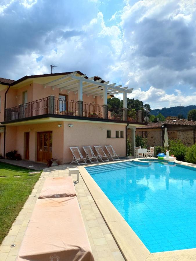 Villa Ester Camaiore Εξωτερικό φωτογραφία